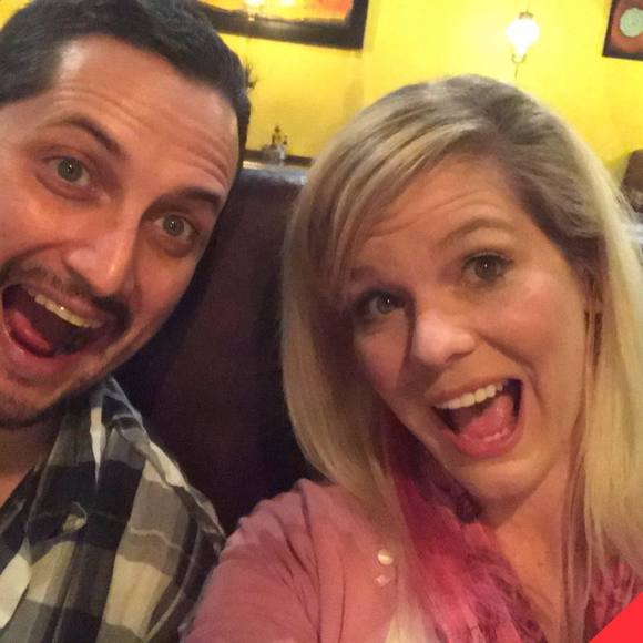 Meet your Posher, Amanda - Picture 1 of 2